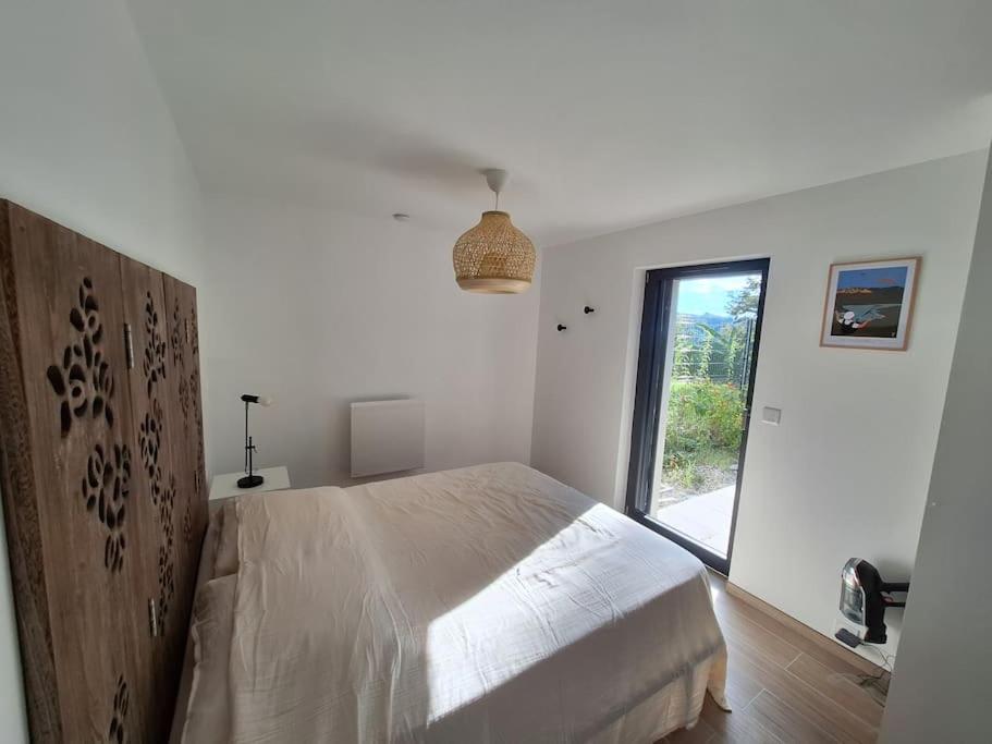 Logement Neuf A 2 Pas Du Lac La Bridoire Екстер'єр фото