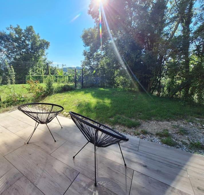 Logement Neuf A 2 Pas Du Lac La Bridoire Екстер'єр фото
